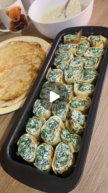 Spinātu un rikotas pankūkas